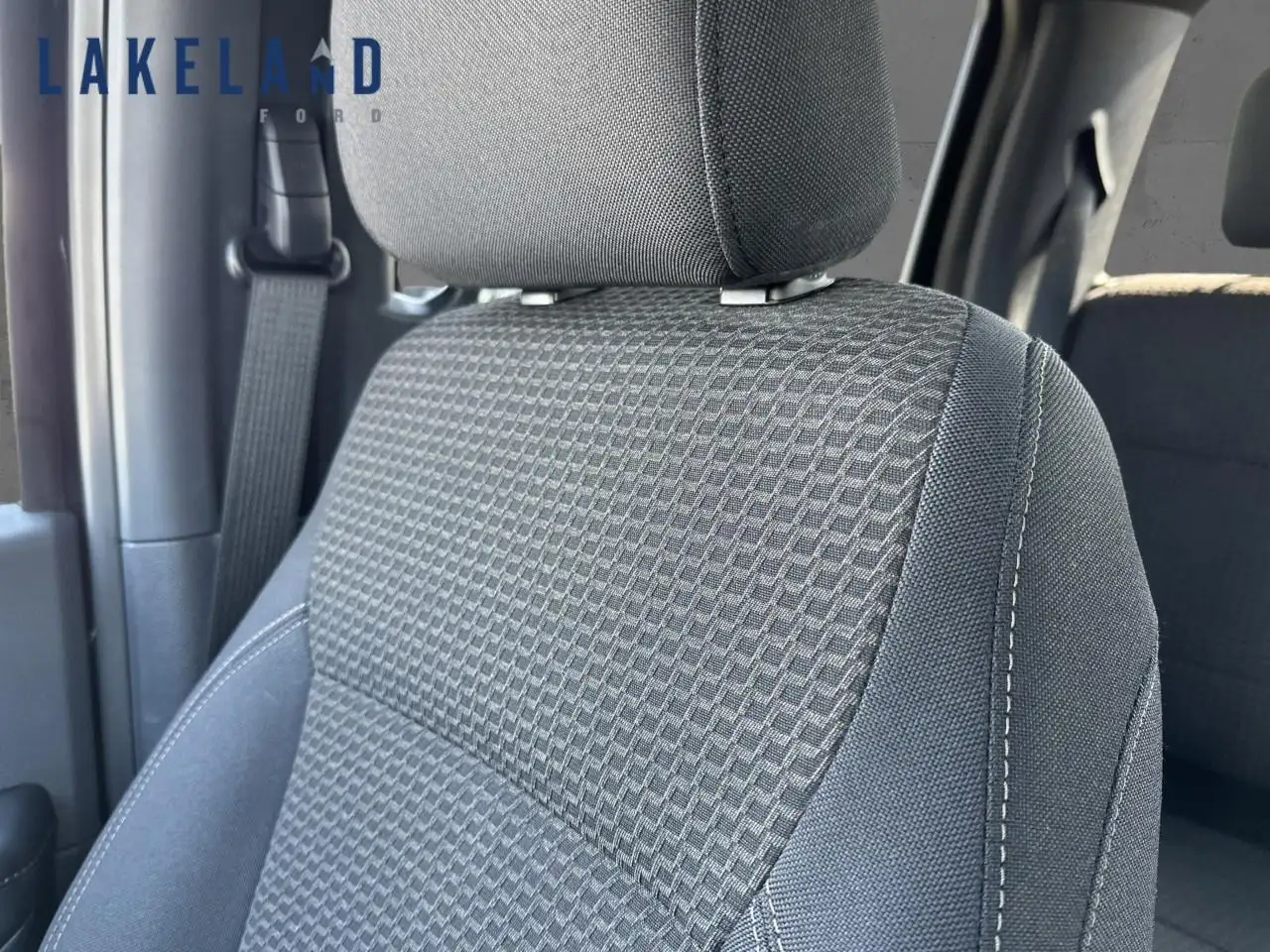 Ford F-150 - Image 21
