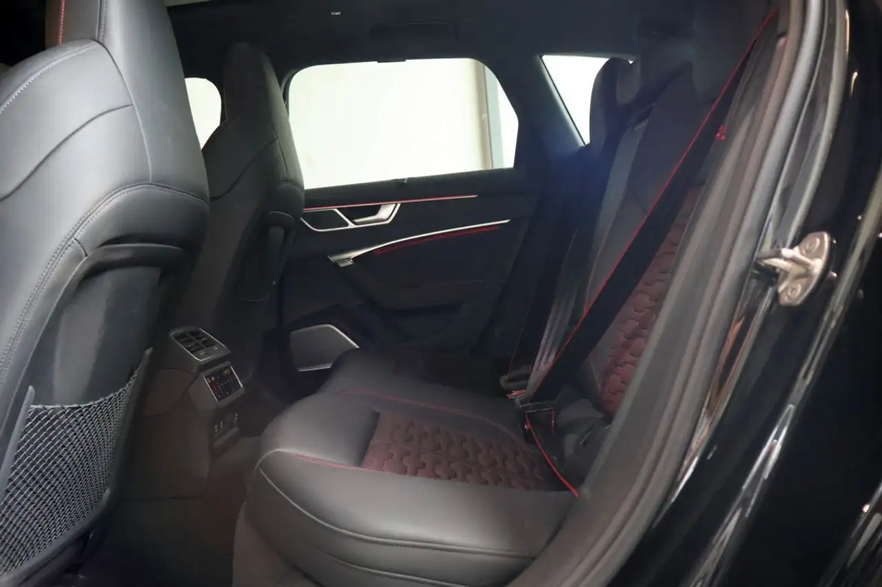 Audi RS6 - Image 29