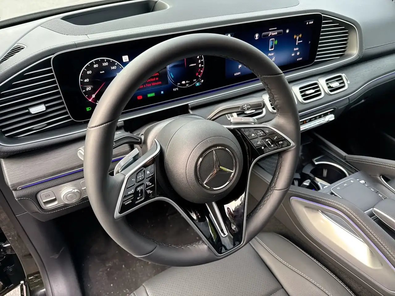 Mercedes-Benz GLE - Image 22