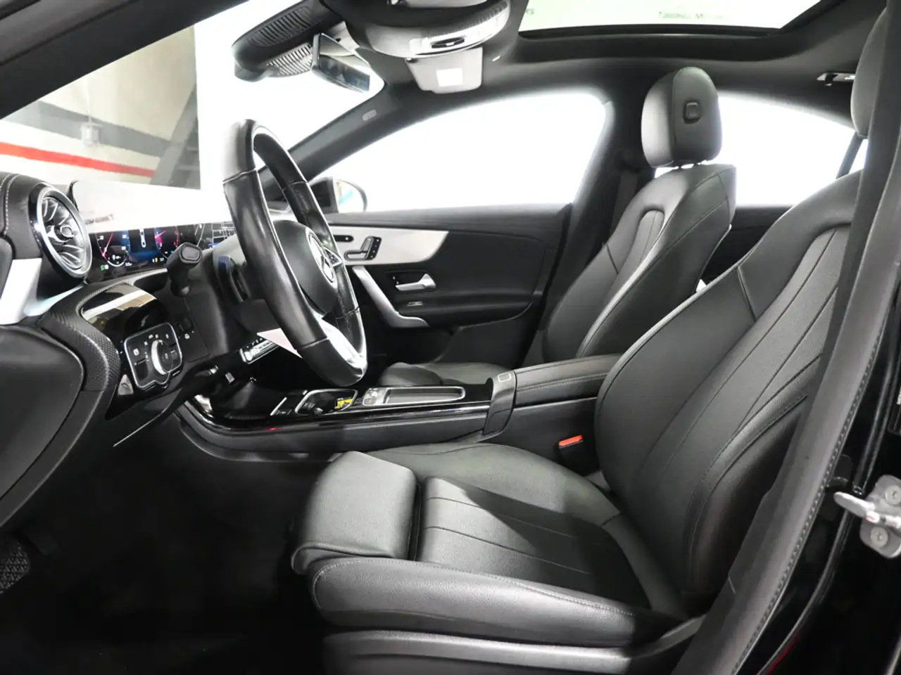Mercedes-Benz CLA - Image 24