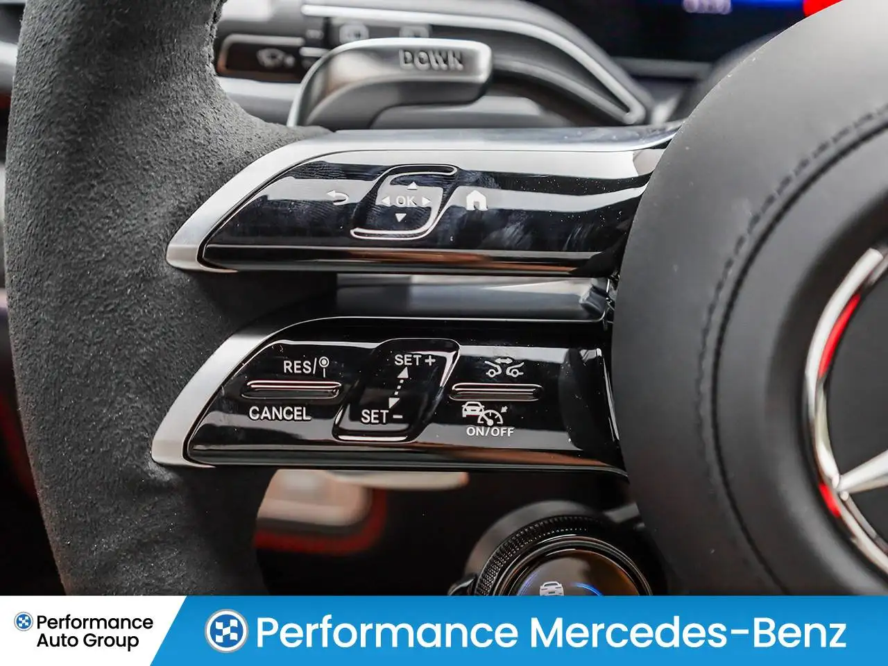 Mercedes-Benz GLE - Image 20
