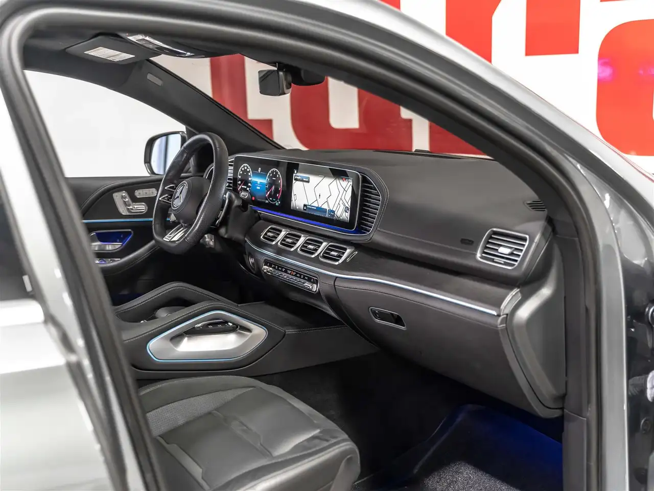 Mercedes-Benz GLE - Image 9