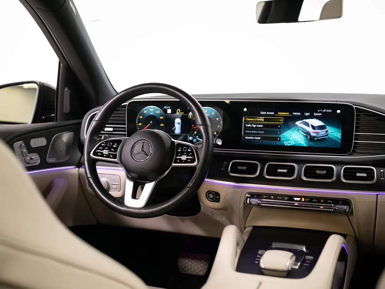 Mercedes-Benz GLE - Image 30