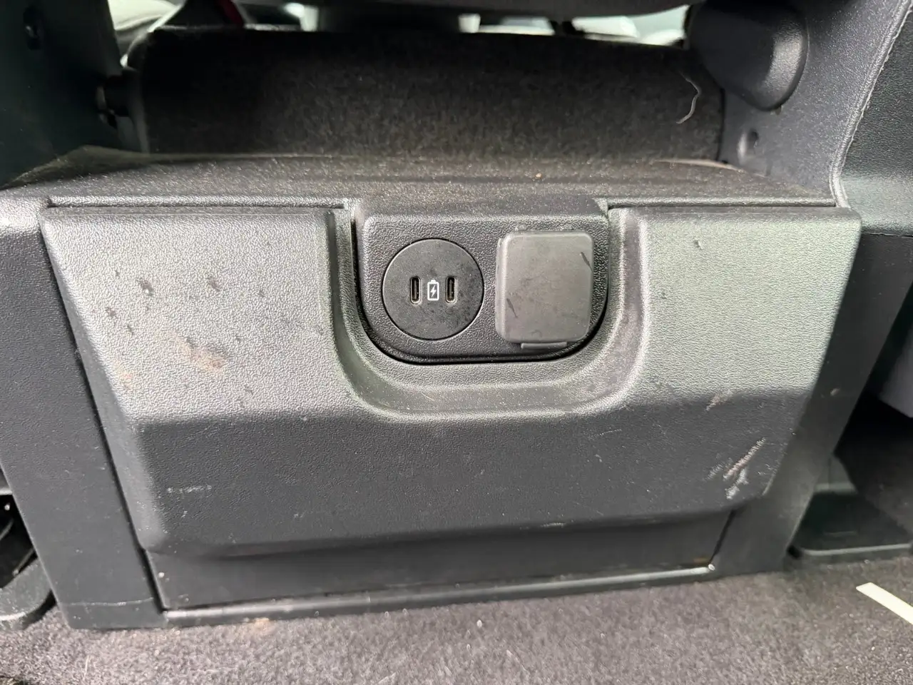 Ford F-150 - Image 30