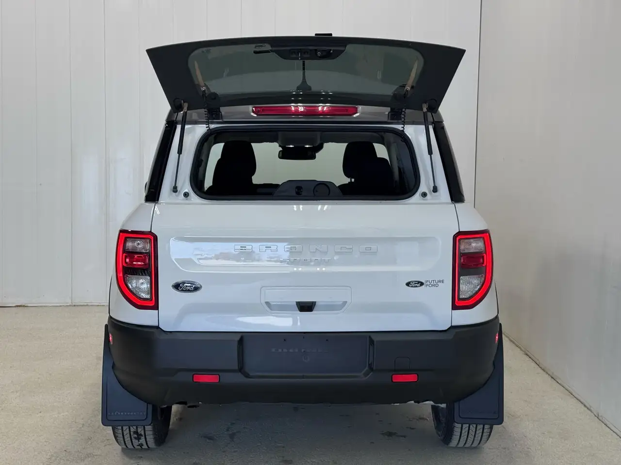 Ford Bronco Sport - Image 21