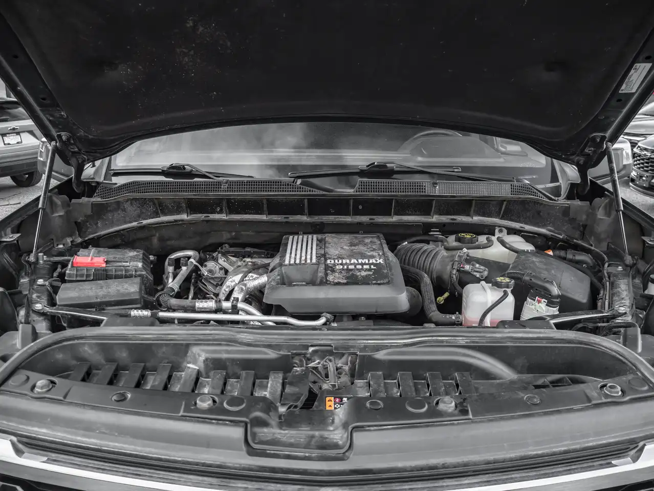Chevrolet Silverado 1500 - Image 14