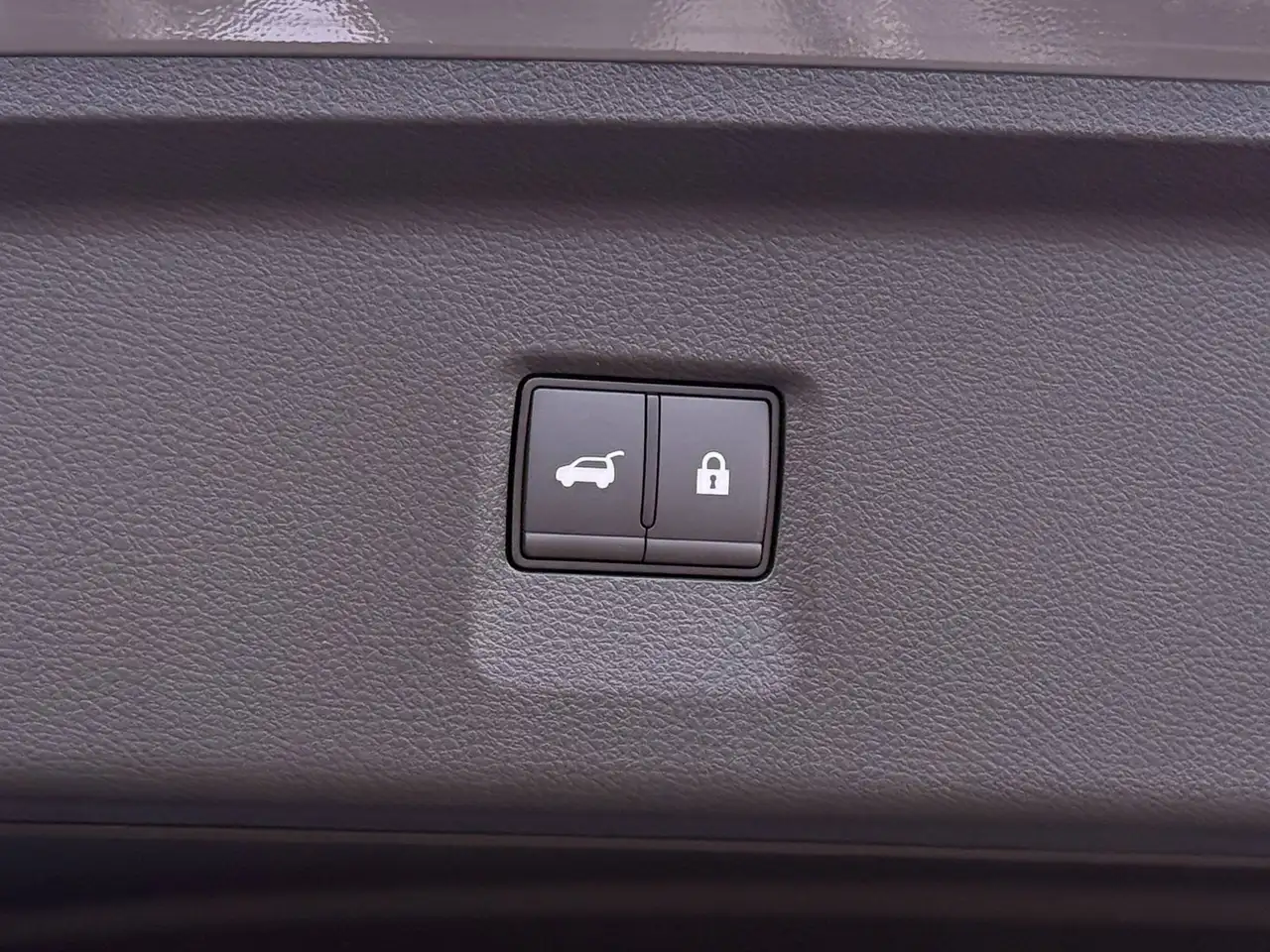 Infiniti QX60 - Image 15
