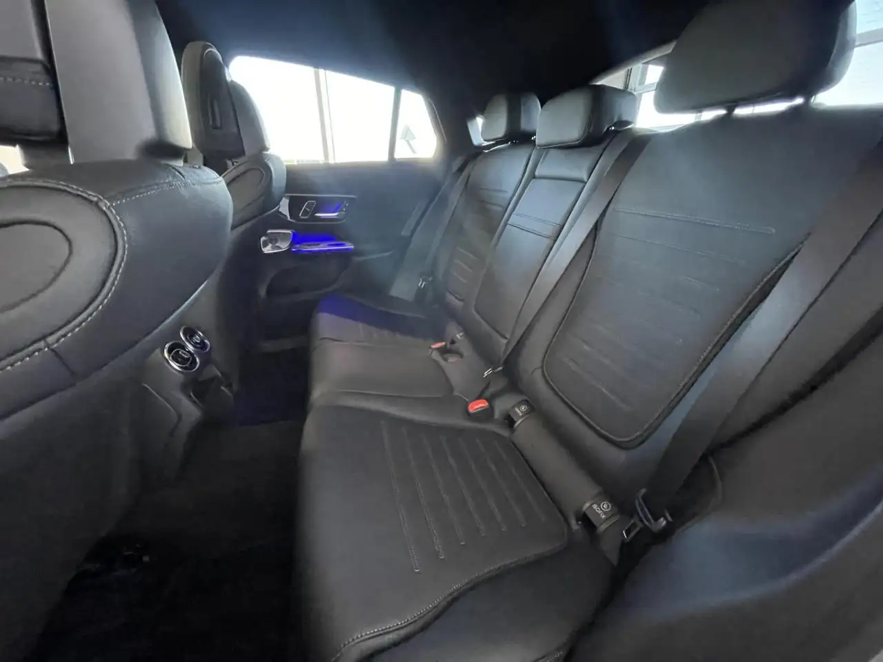 Mercedes-Benz GLC - Image 11