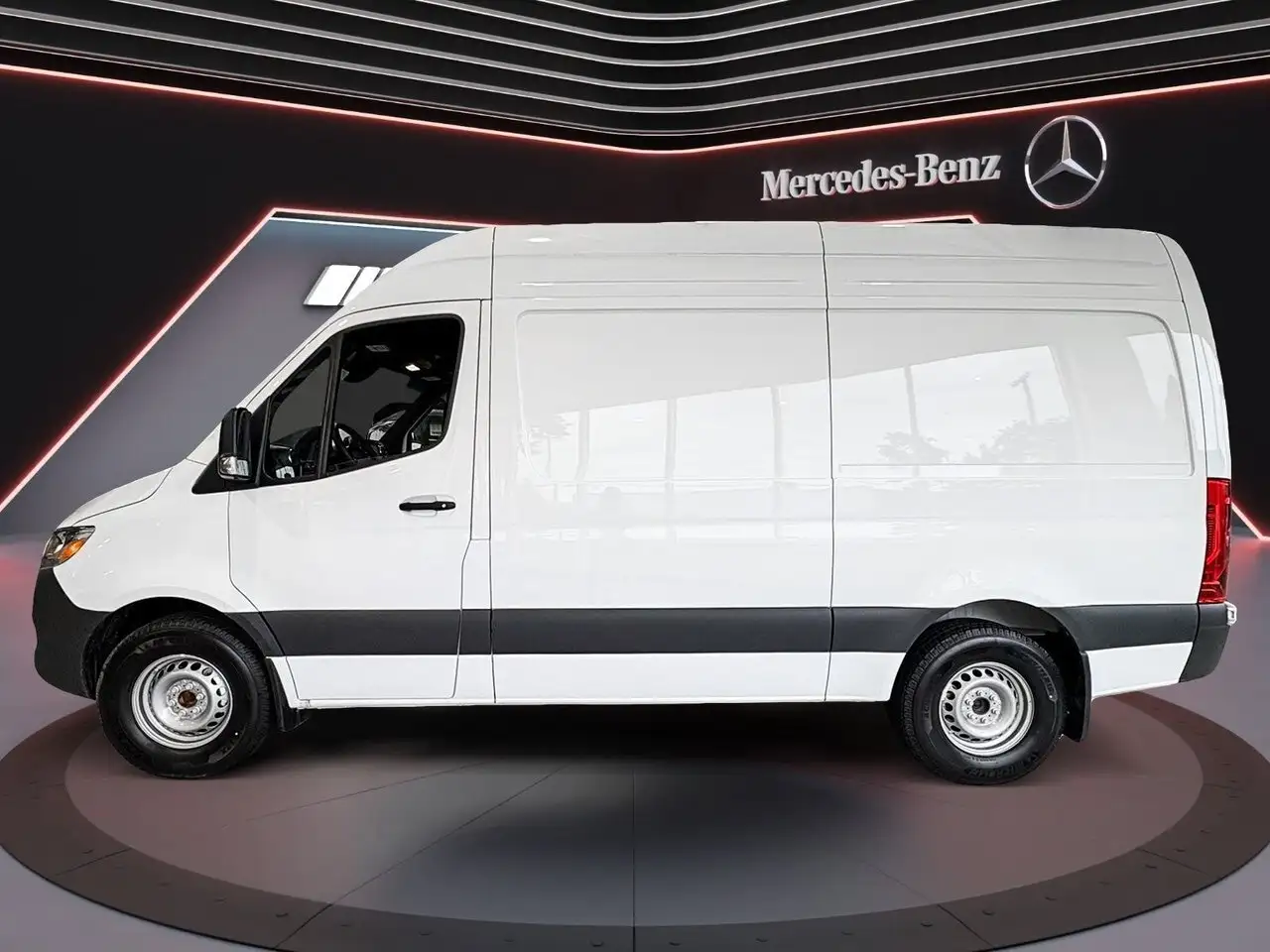 Mercedes-Benz Sprinter - Image 3