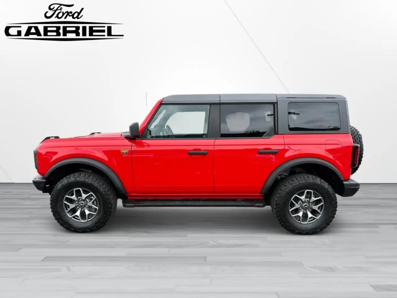 Ford Bronco - Image 2