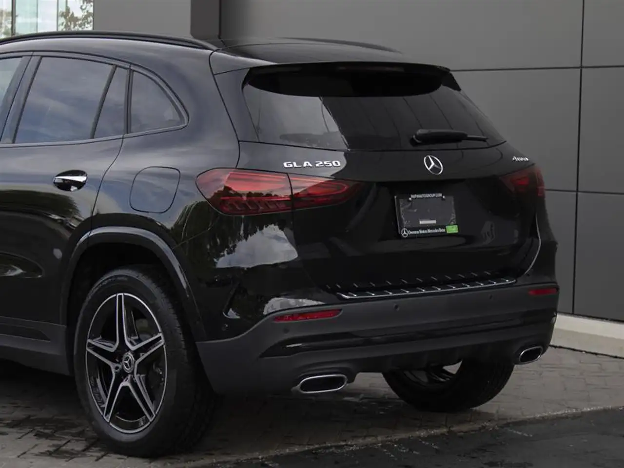 Mercedes-Benz GLA - Image 4