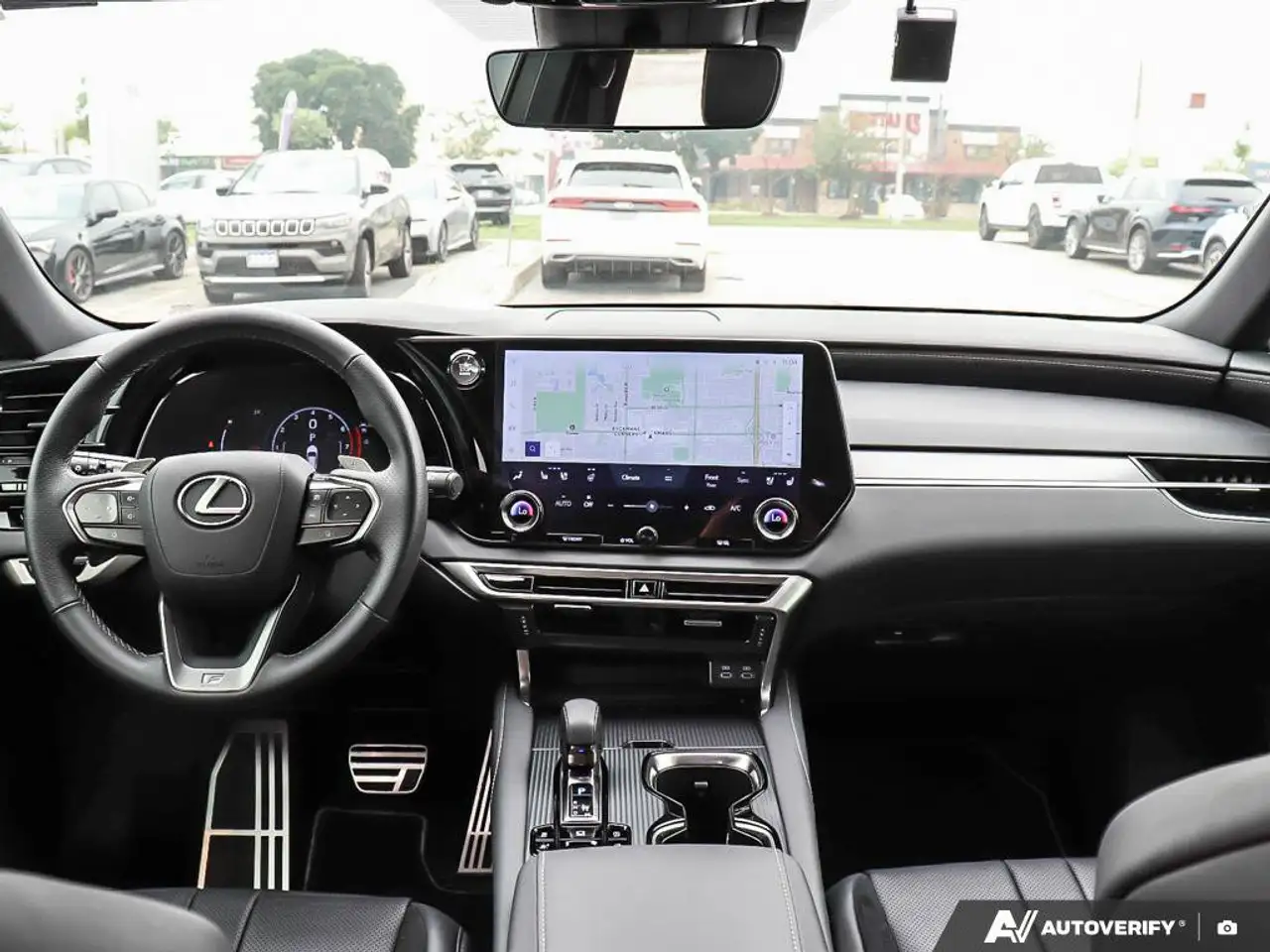 Lexus RX - Image 26