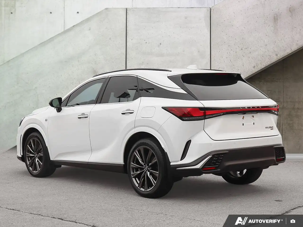 Lexus RX - Image 3