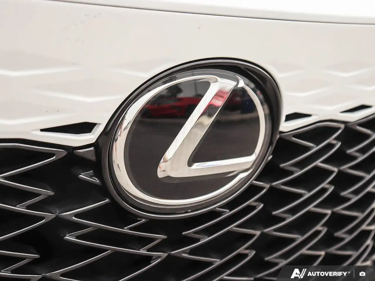 Lexus RX - Image 11