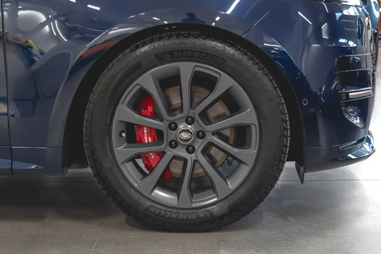 Land Rover Range Rover Sport - Image 22