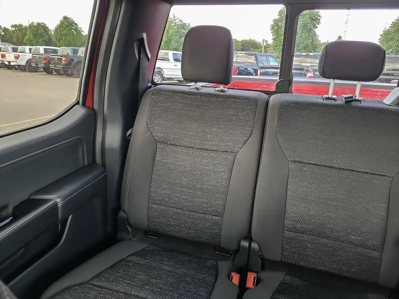 Ford F-150 - Image 12