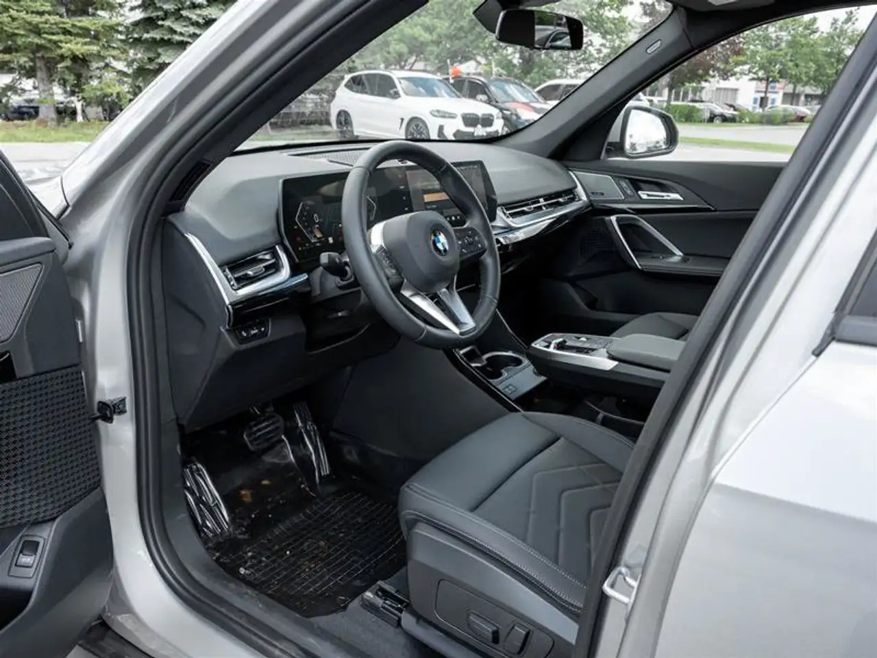 BMW X1 - Image 8