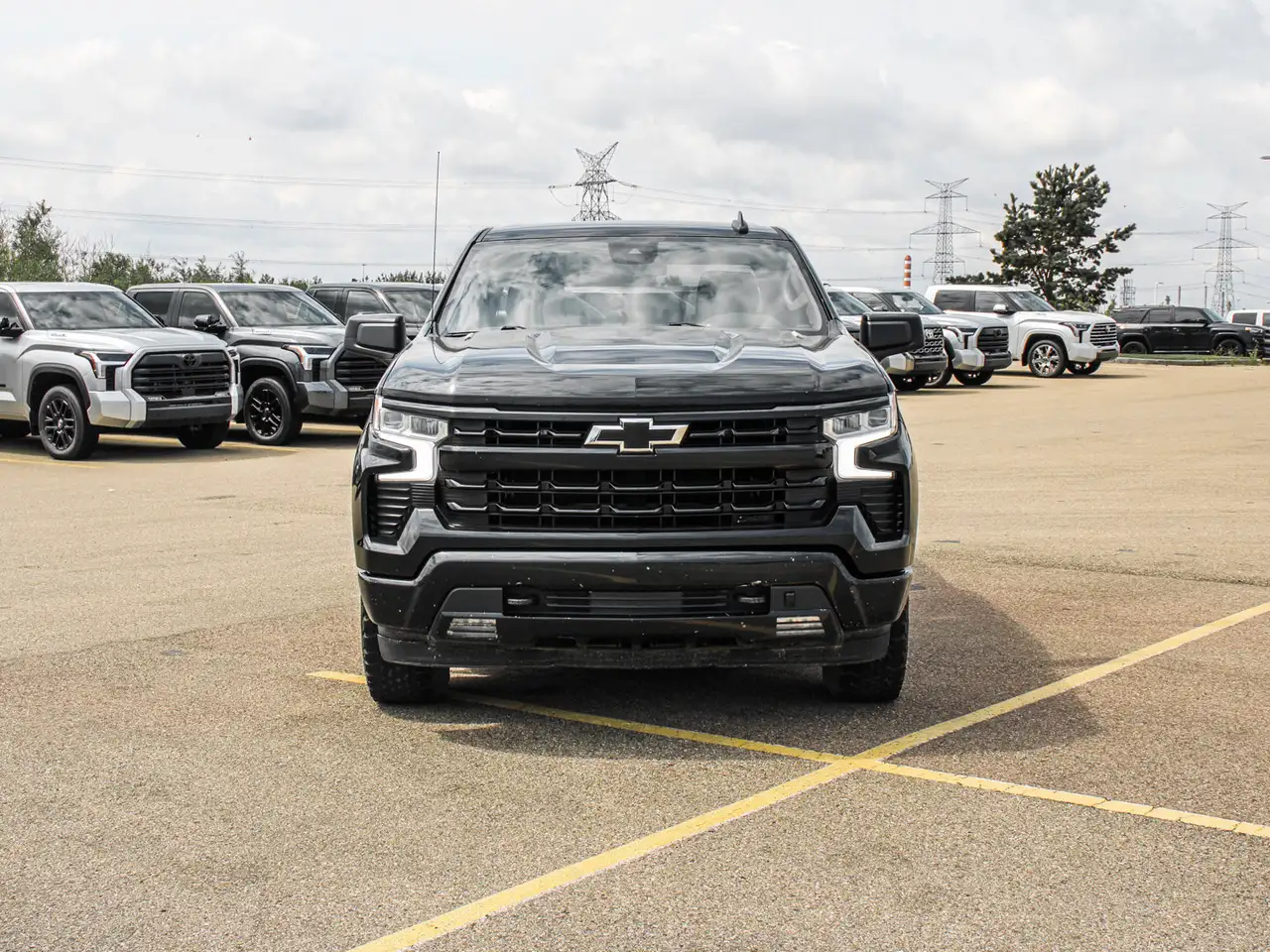 Chevrolet Silverado 1500 - Image 3