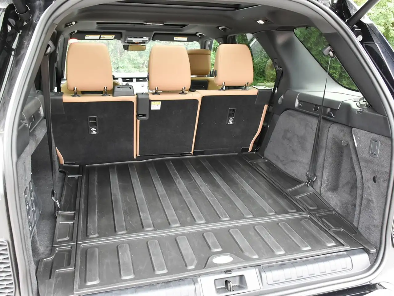 Land Rover Discovery - Image 10