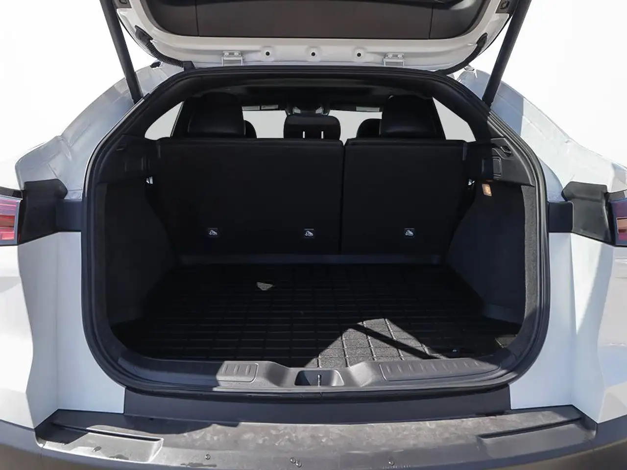 Infiniti QX55 - Image 15