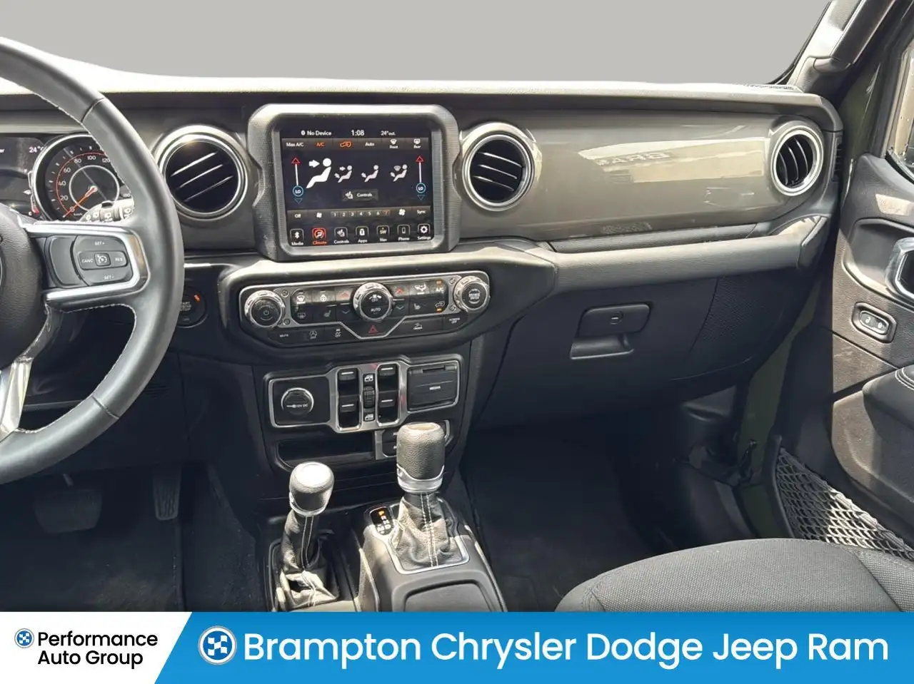 Jeep Wrangler - Image 18