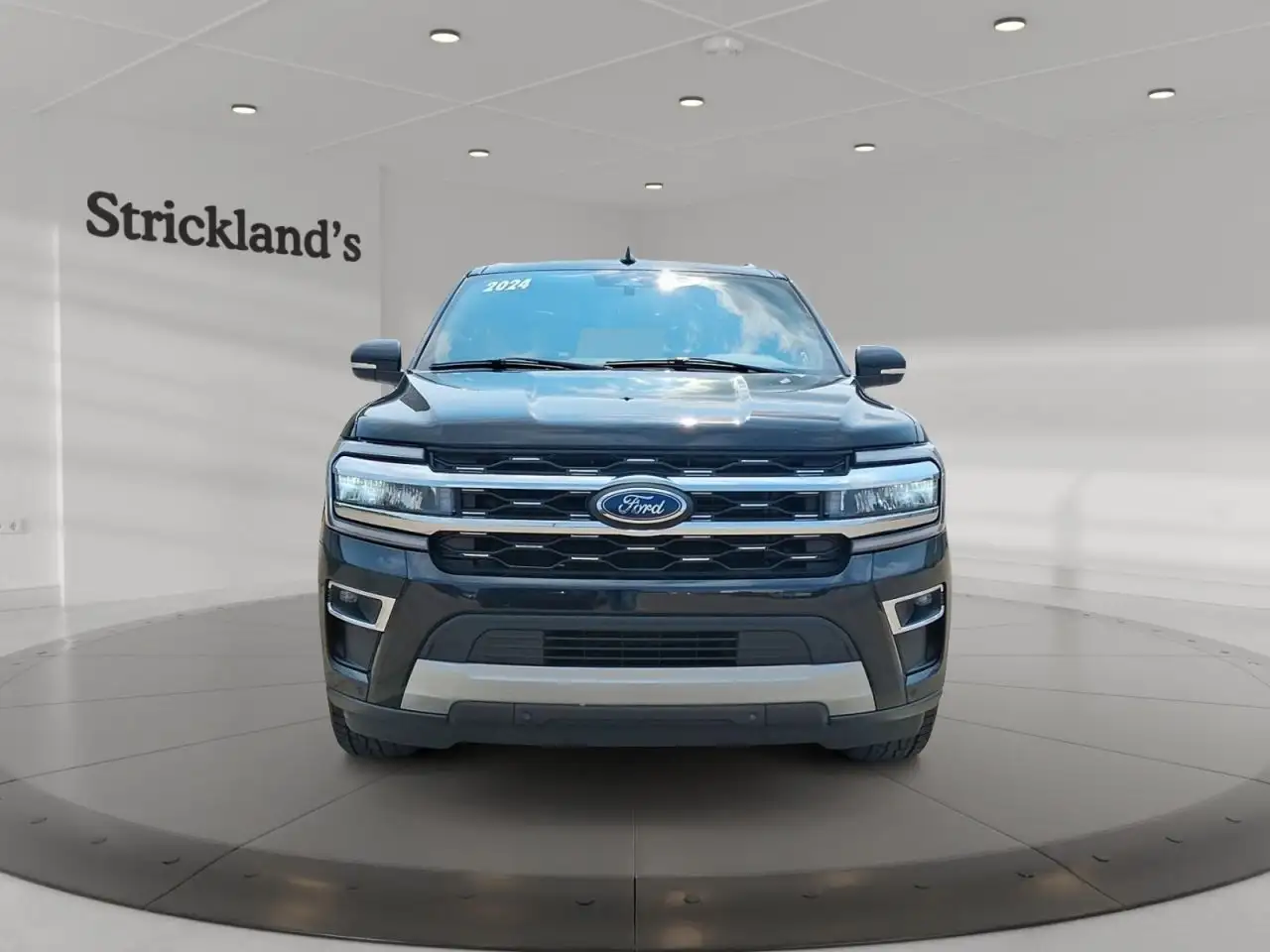 Ford Expedition - Image 2