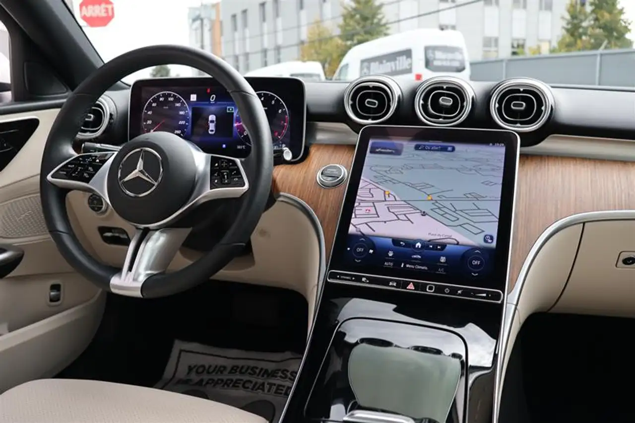 Mercedes-Benz C-Class - Image 15