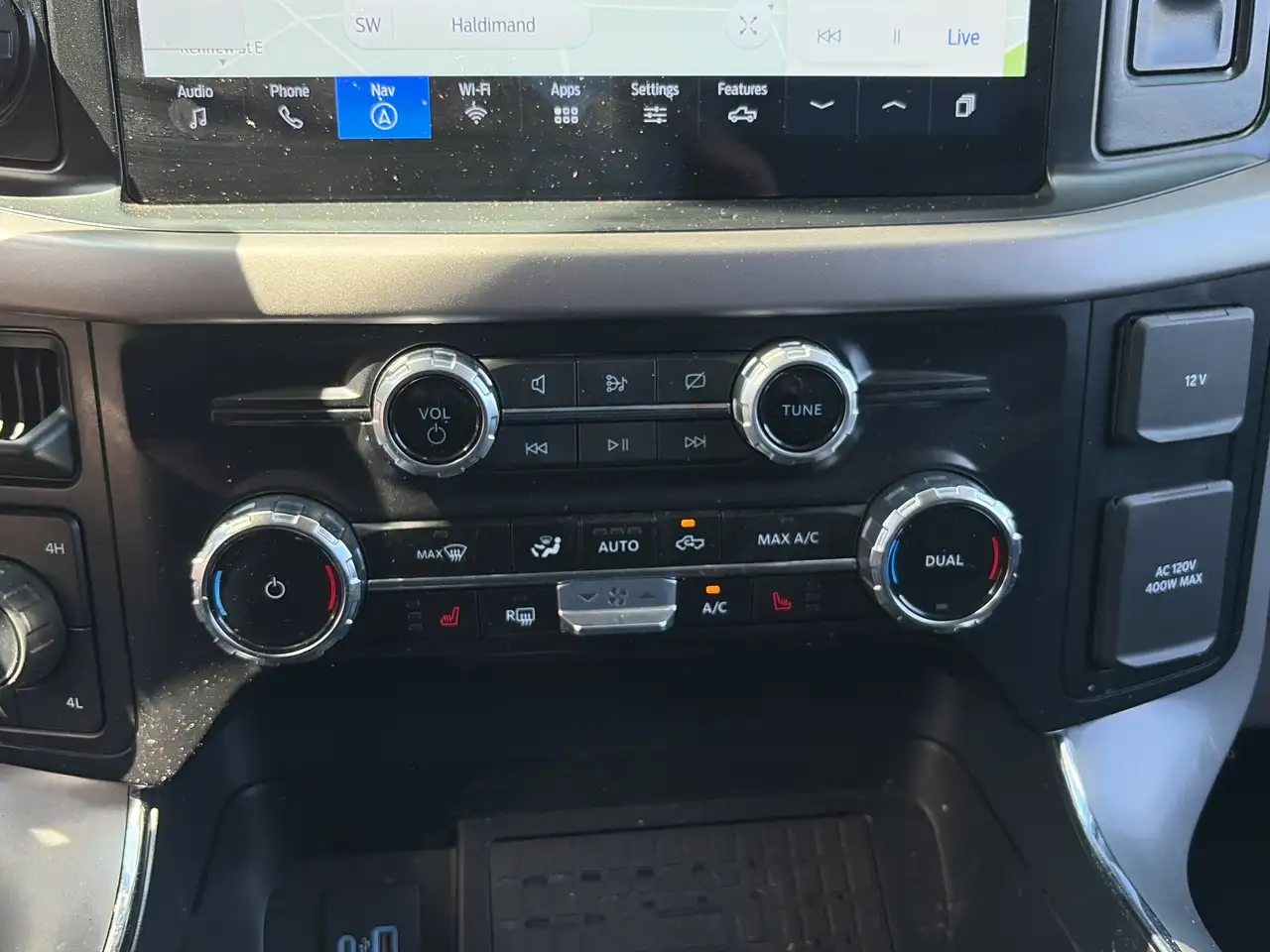 Ford F-150 - Image 14
