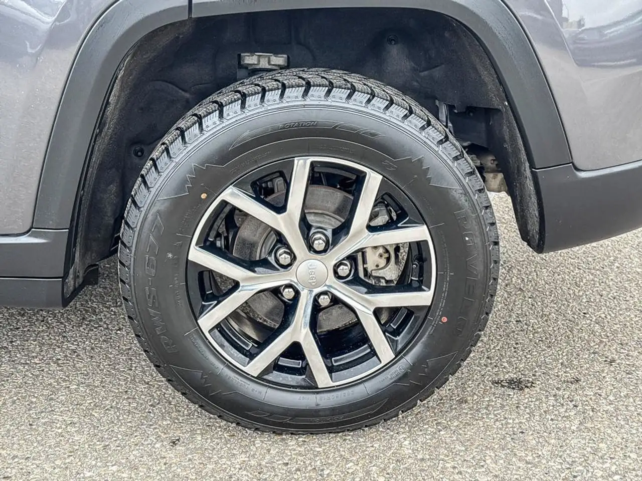 Jeep Grand Cherokee - Image 21