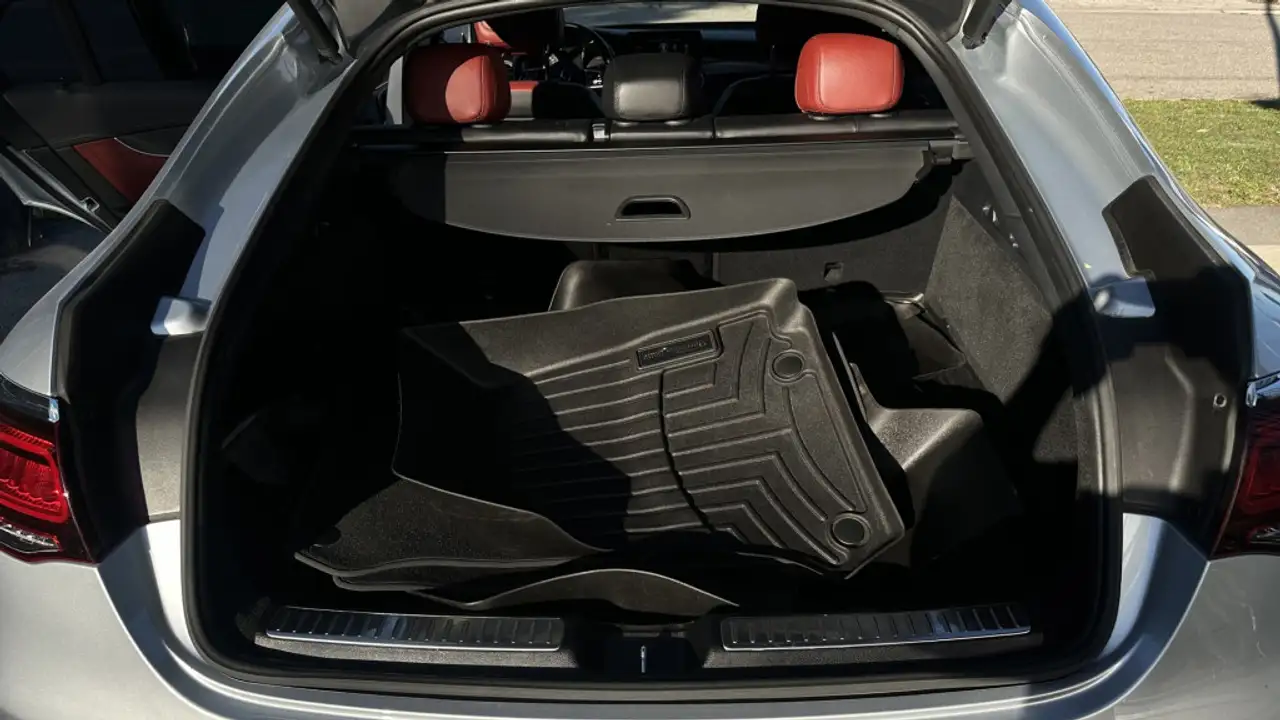 Mercedes-Benz GLC - Image 24