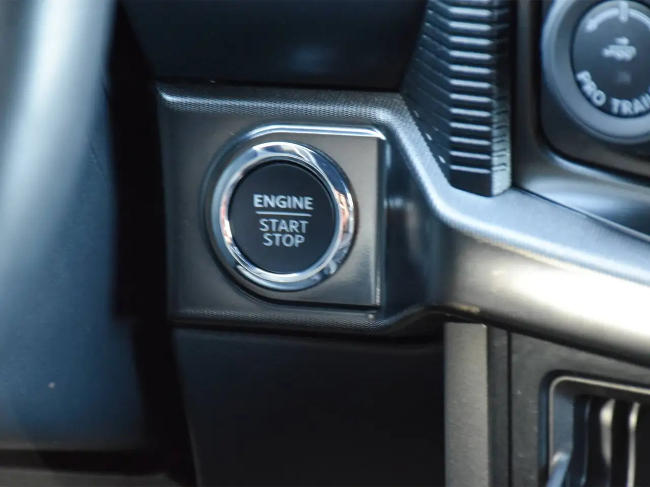 Ford F-150 - Image 21