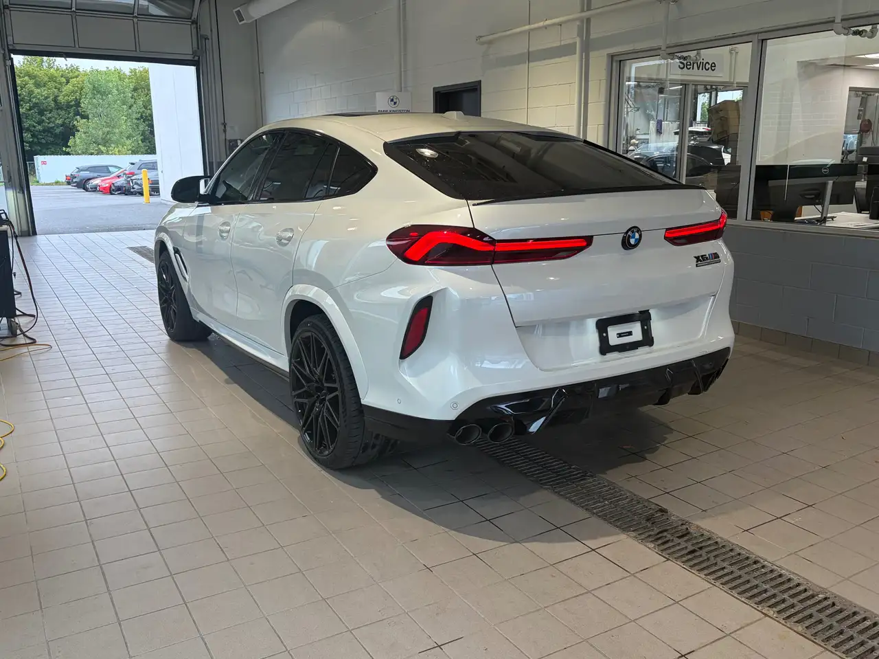 BMW X6 M - Image 3