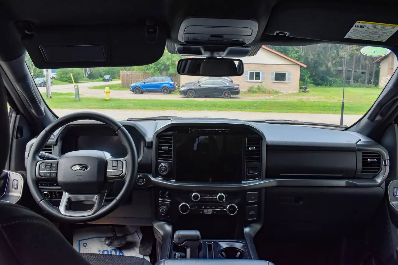 Ford F-150 - Image 34