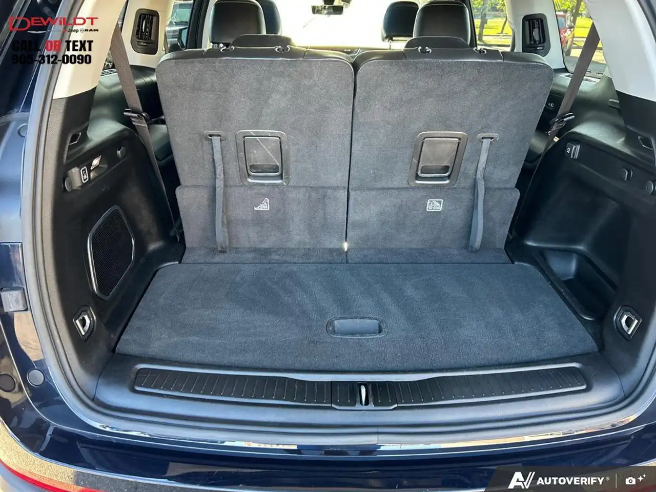 Jeep Grand Cherokee - Image 12