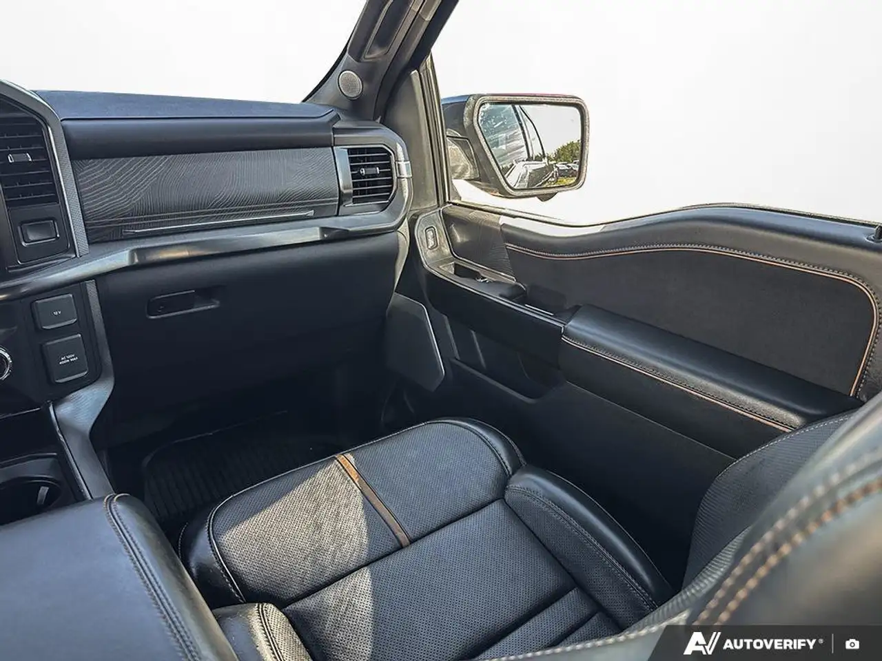 Ford F-150 - Image 29