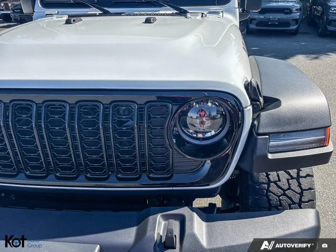 Jeep Wrangler - Image 8