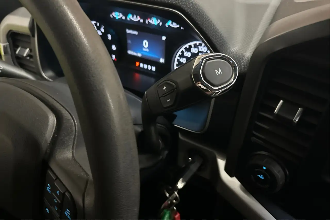 Ford F-150 - Image 24