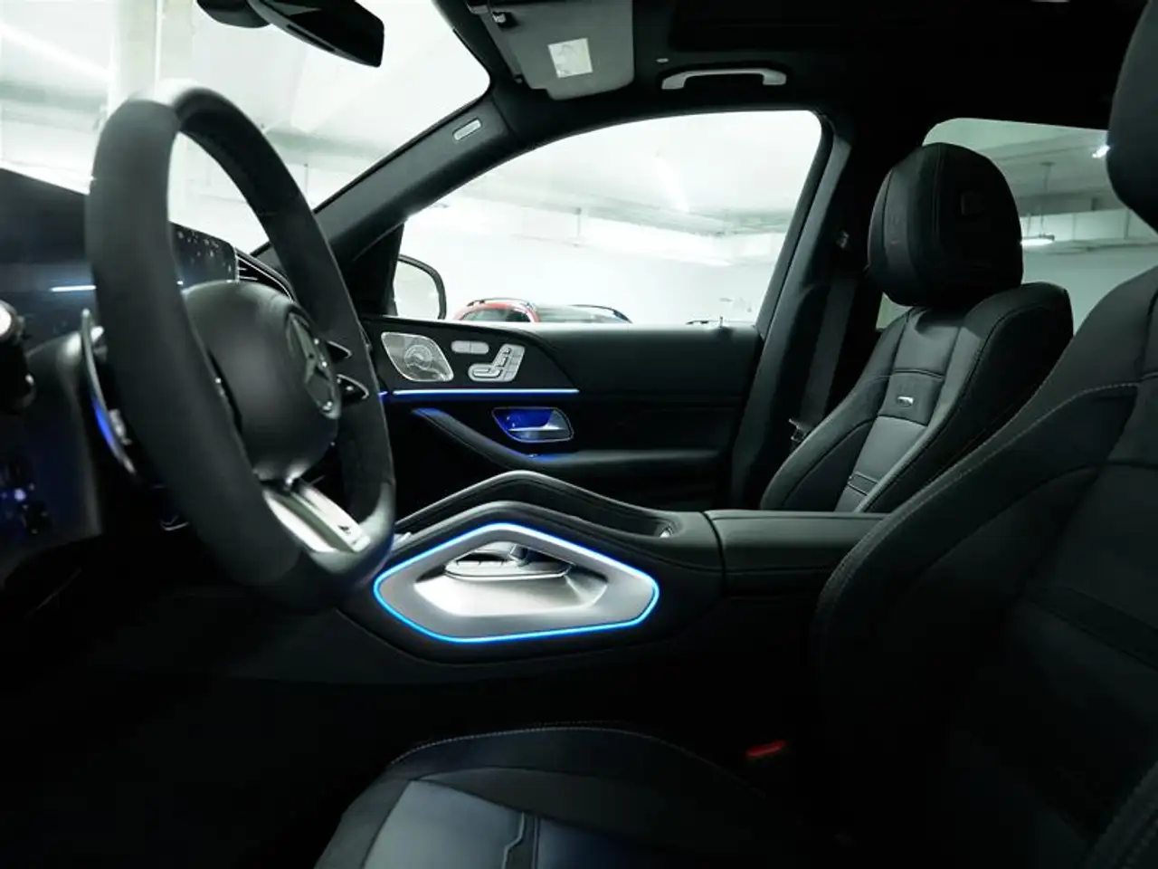 Mercedes-Benz GLE - Image 20