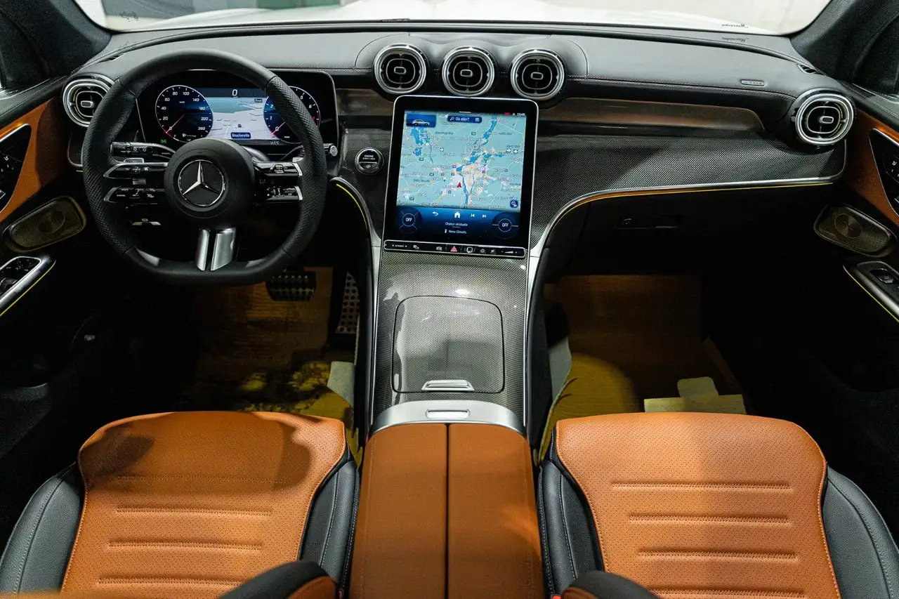 Mercedes-Benz GLC - Image 16