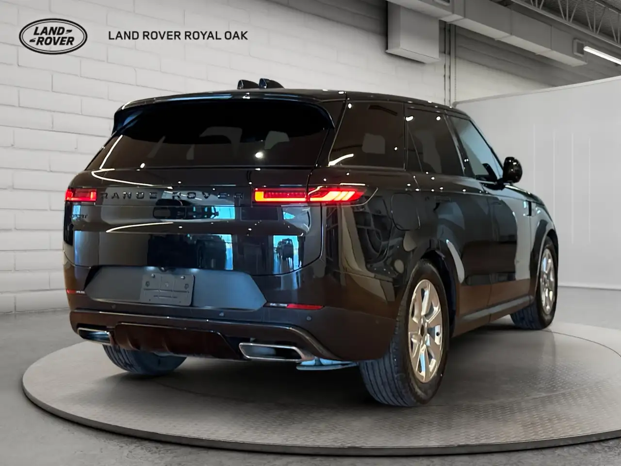 Land Rover Range Rover Sport - Image 5