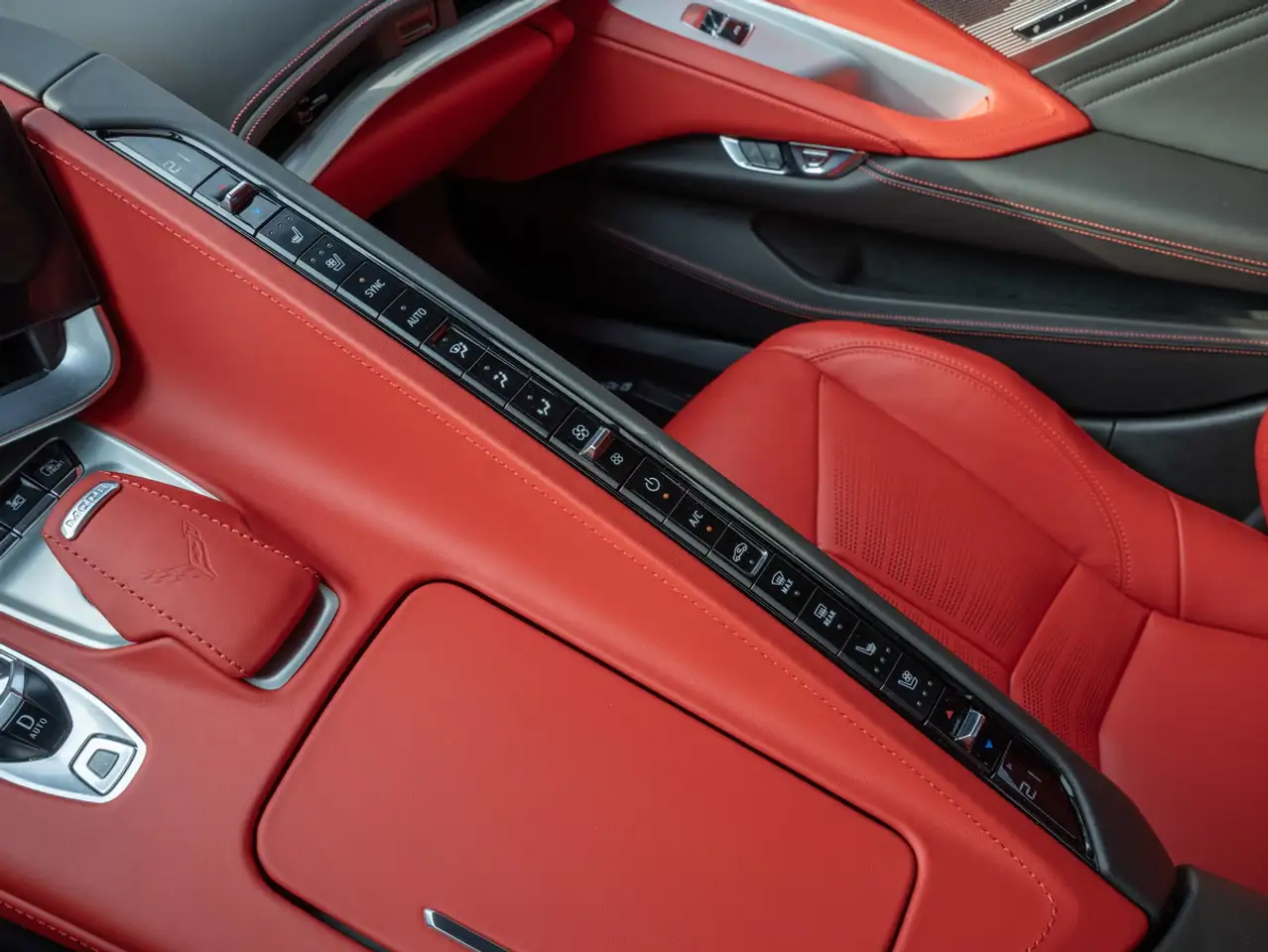 Chevrolet Corvette - Image 31