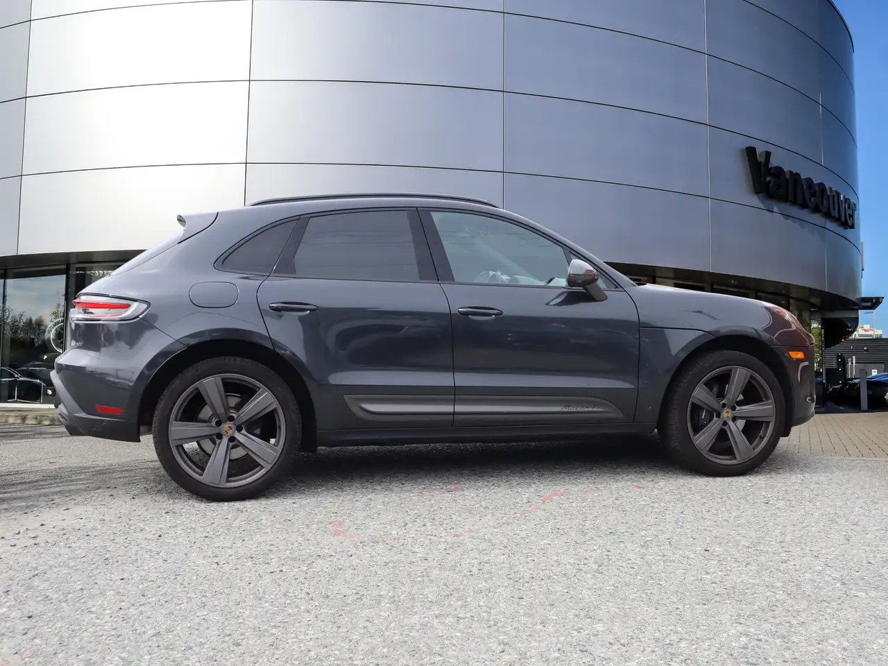 Porsche Macan - Image 6