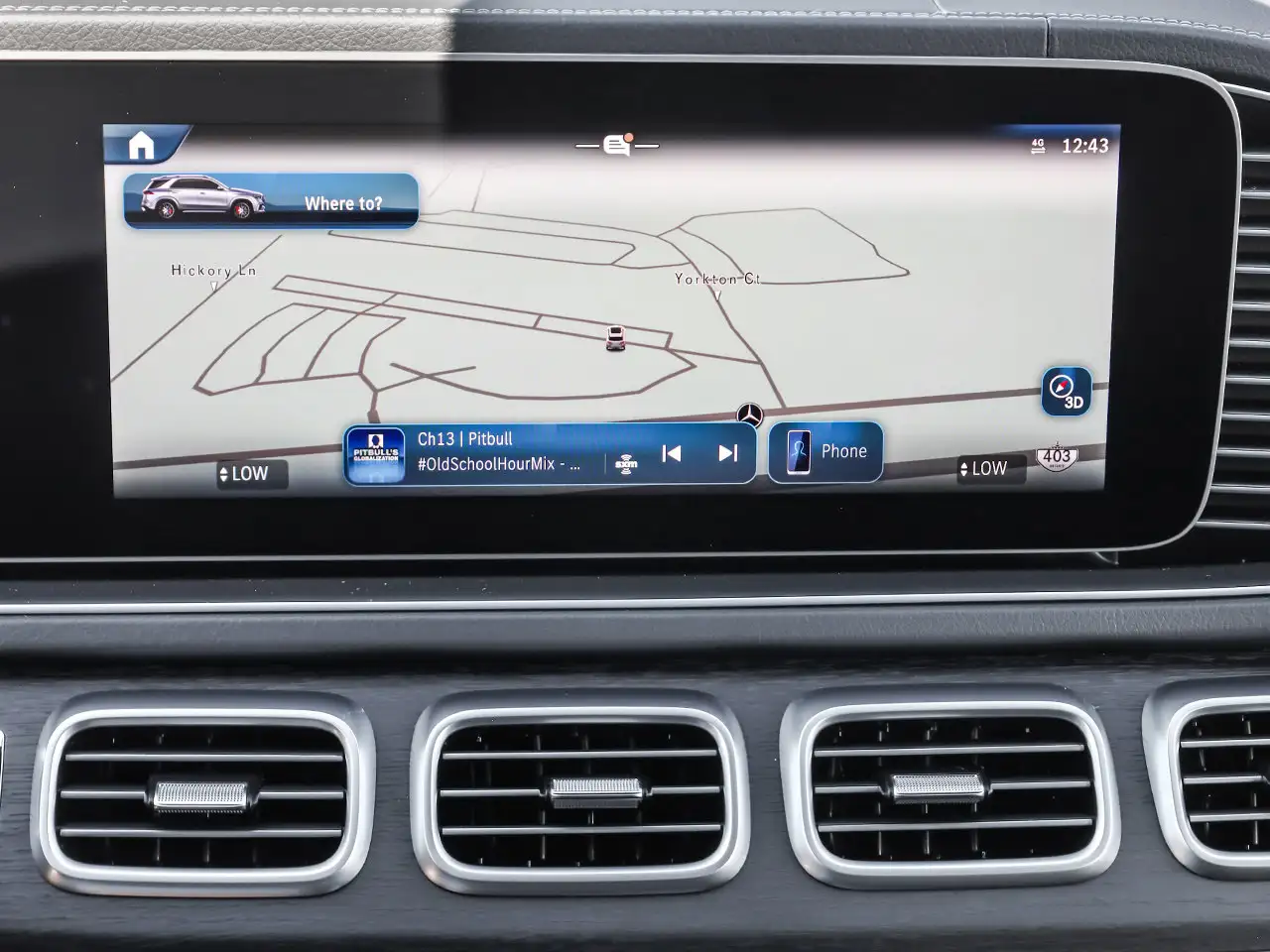 Mercedes-Benz GLE - Image 26