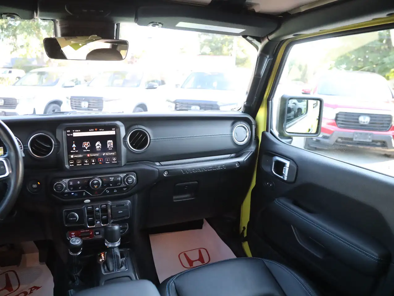 Jeep Wrangler - Image 22