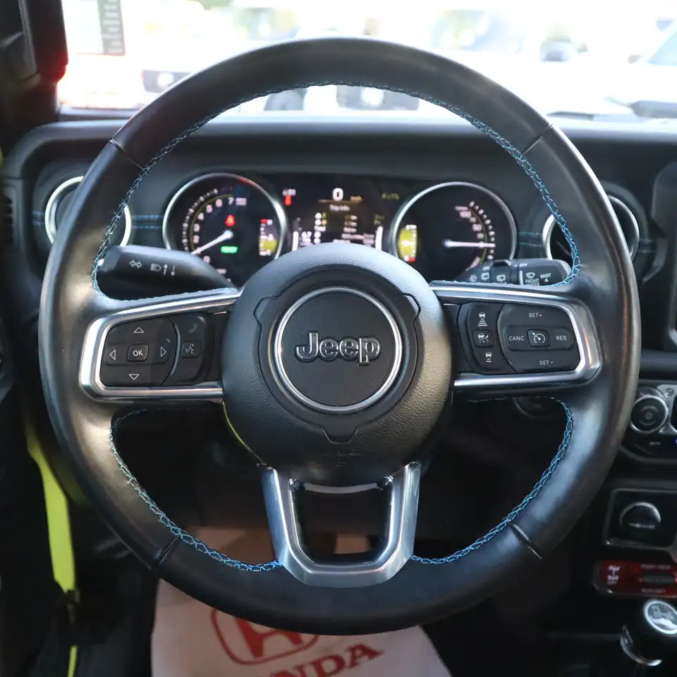 Jeep Wrangler - Image 23