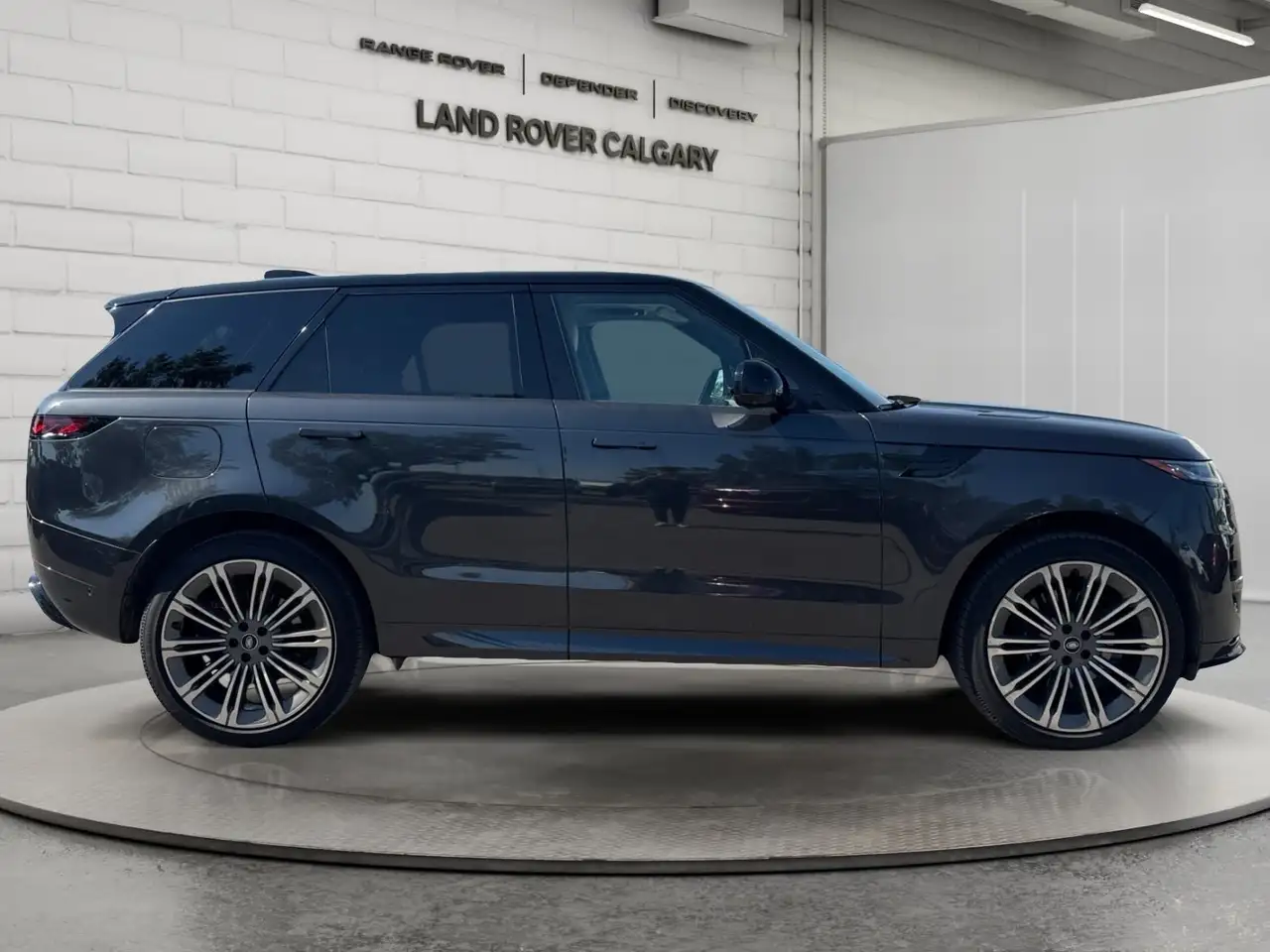 Land Rover Range Rover Sport - Image 6