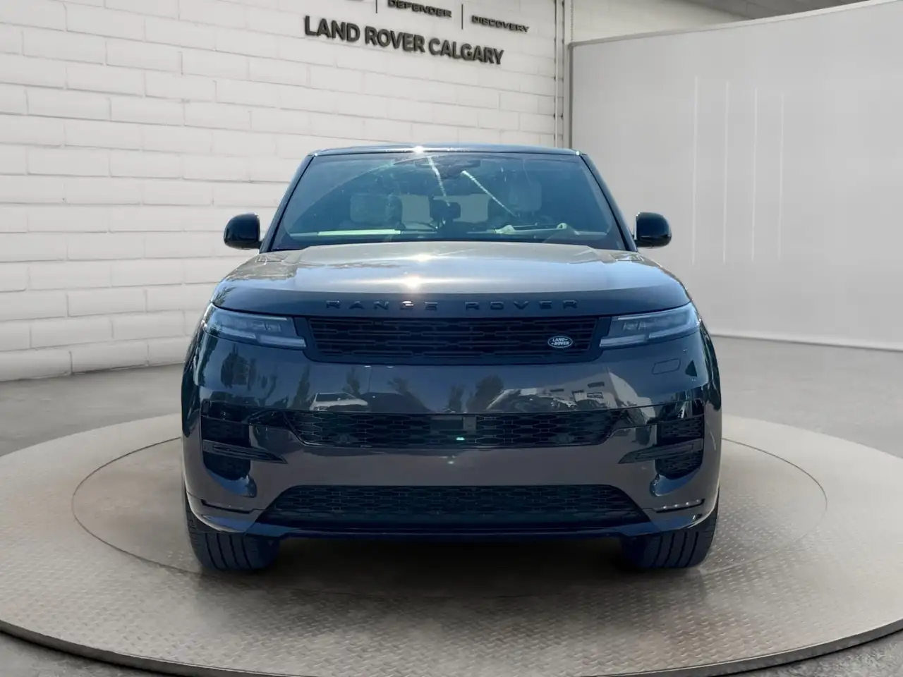Land Rover Range Rover Sport - Image 8