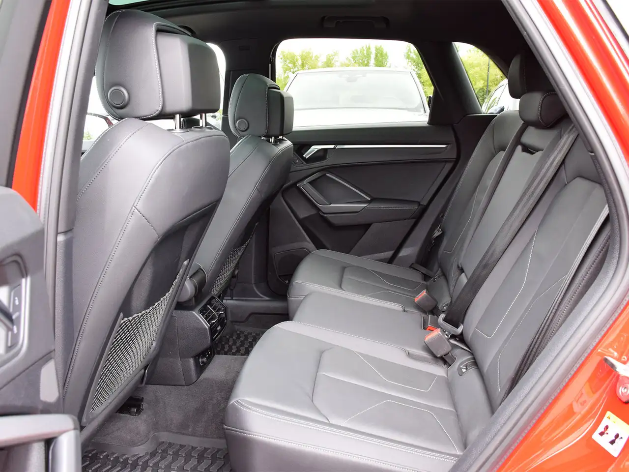 Audi Q3 - Image 16