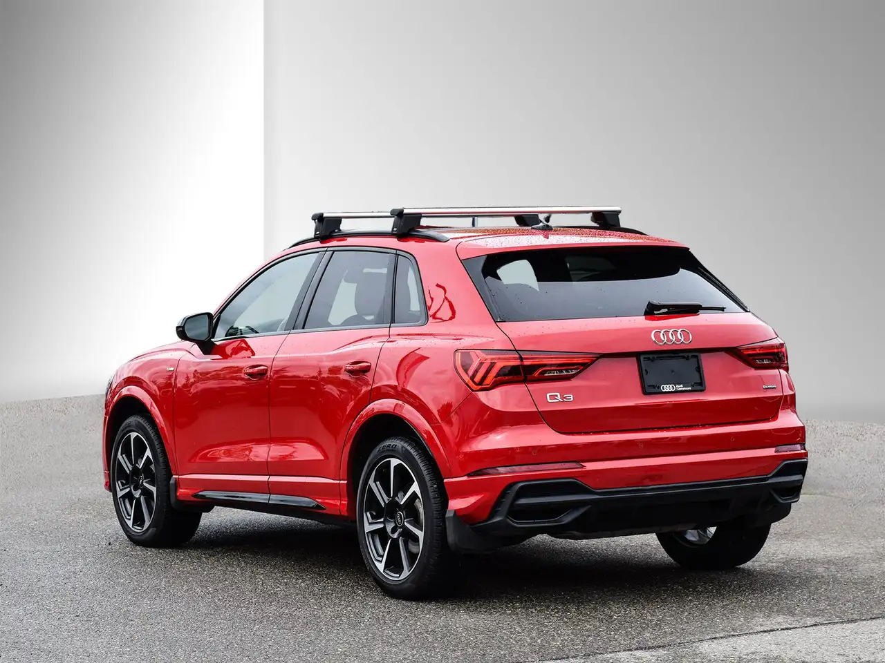 Audi Q3 - Image 4