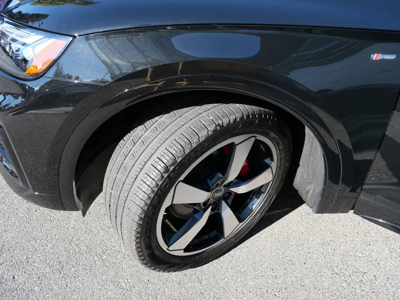Audi Q5 - Image 8